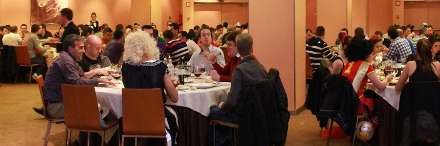 Cenas conjuntas para despedidas en Sanxenxo